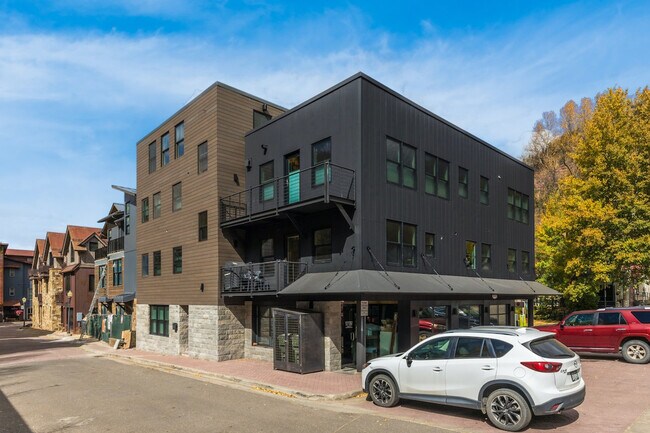 Building Photo - 300 S Townsend St