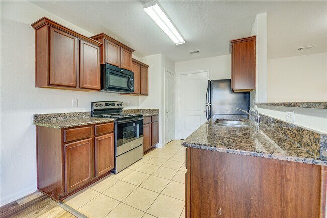 Building Photo - 8839 Hazel Rose Sky Dr