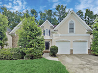 Building Photo - 1555 Brentwood Dr