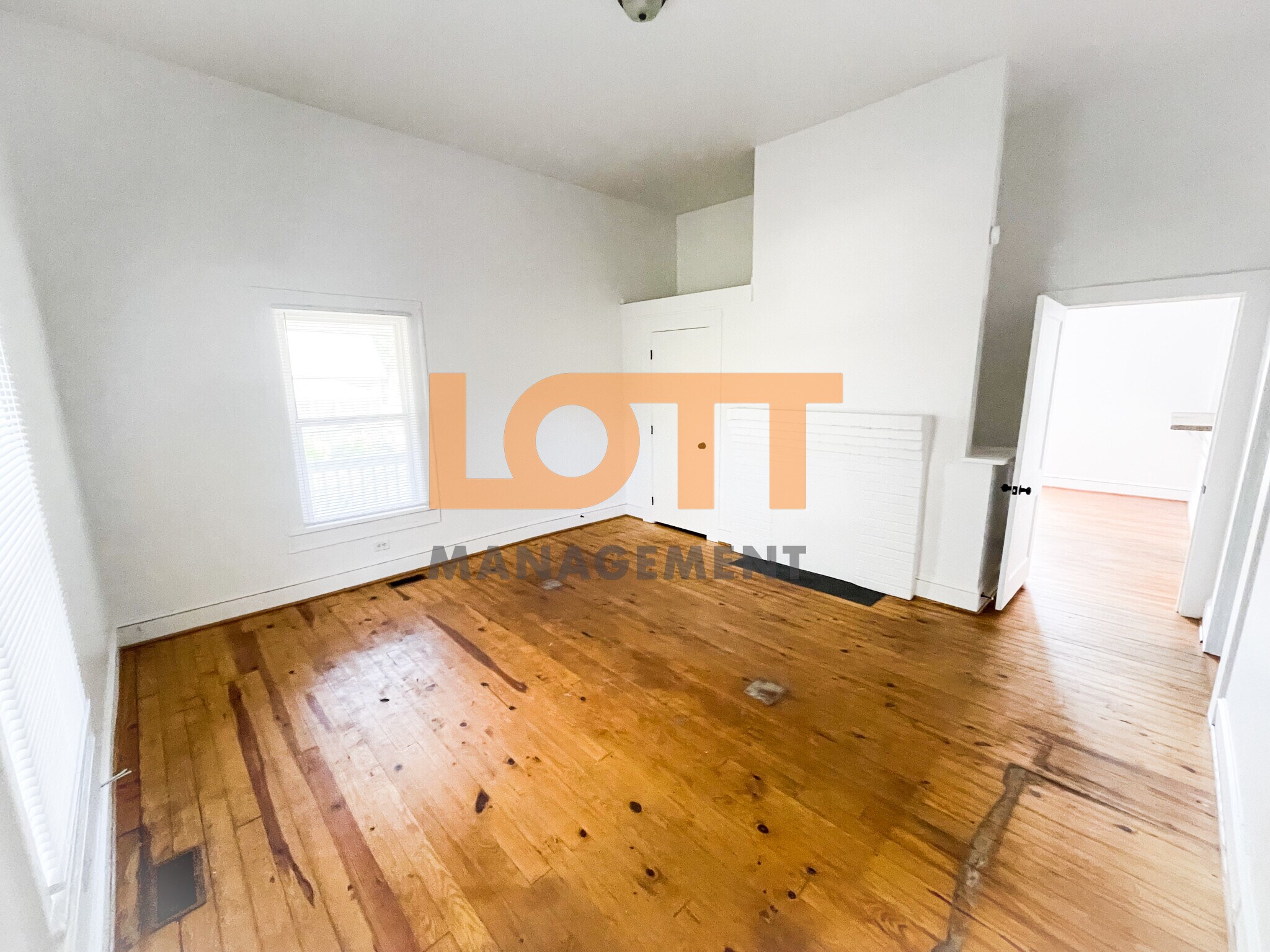 Building Photo - 6 Pelzer St