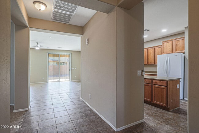 Building Photo - 15437 W Ventura St