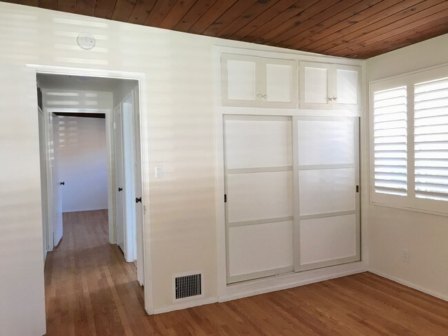 Bedroom #1 - 926 Crestview Dr