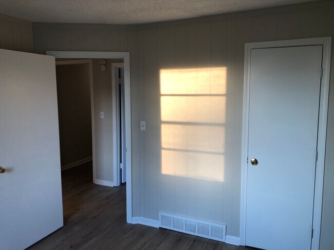 Building Photo - 940 Dougherty St