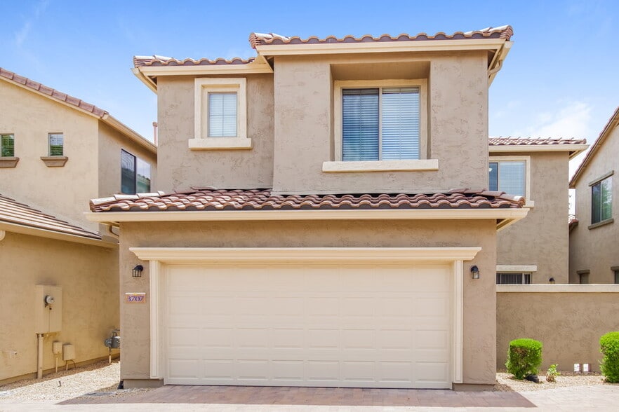 Building Photo - 3707 W Thalia Ct