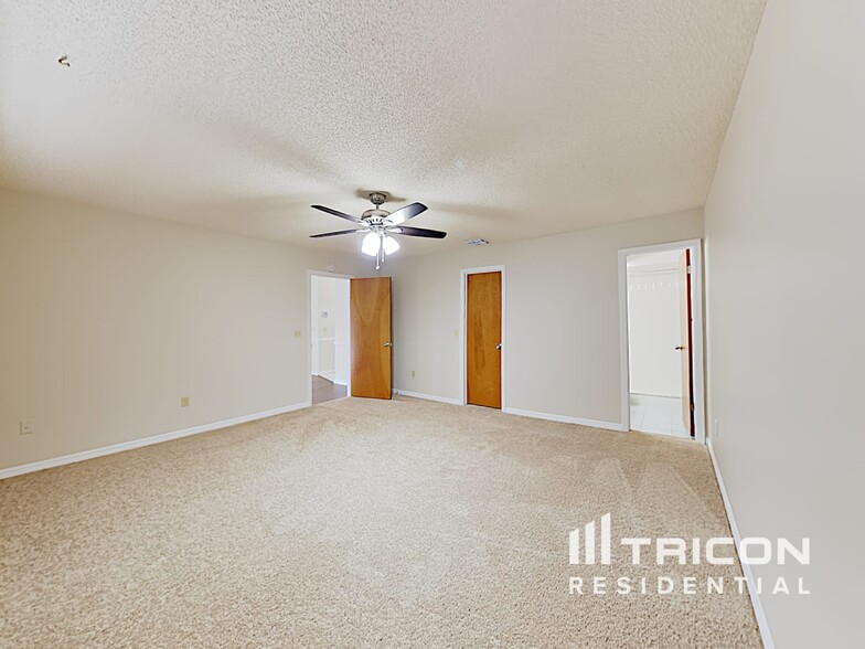 Building Photo - 106 Heather Ln Dr