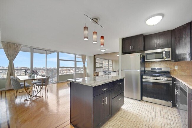 Building Photo - 6050 JFK Blvd E