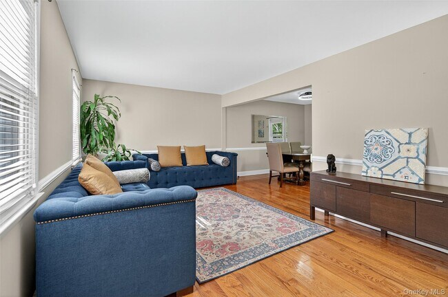 Building Photo - 101 Woodland Rd