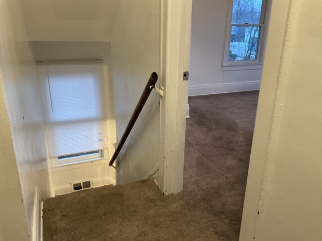 Building Photo - 9922 Frankstown Rd