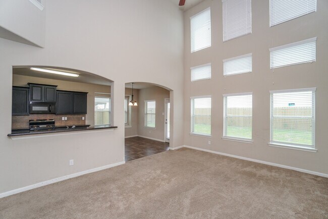 Building Photo - 31 Indian Palms Dr