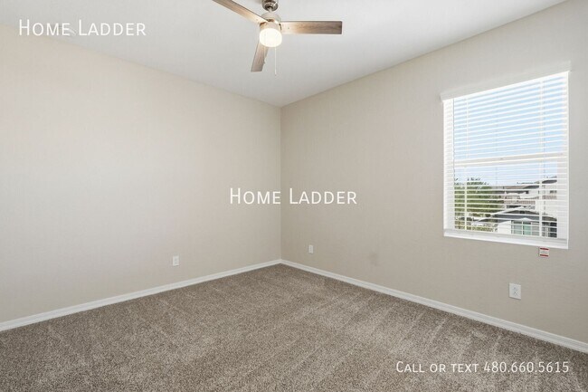 Building Photo - 11769 W Mobile Ln