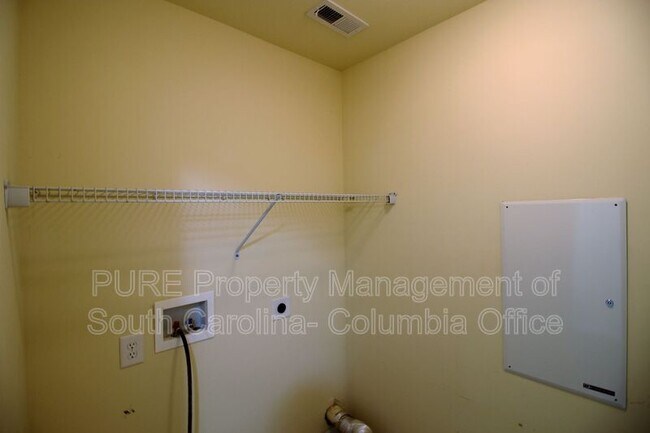 Building Photo - 1142 Rabon Pond Dr