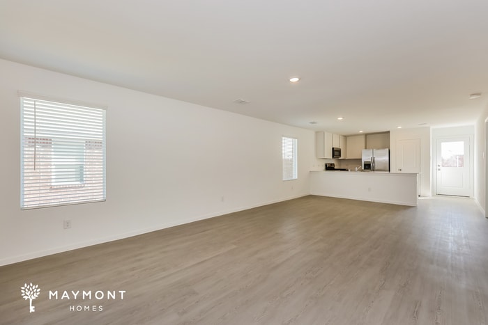 Building Photo - 925 Birkdale Dr