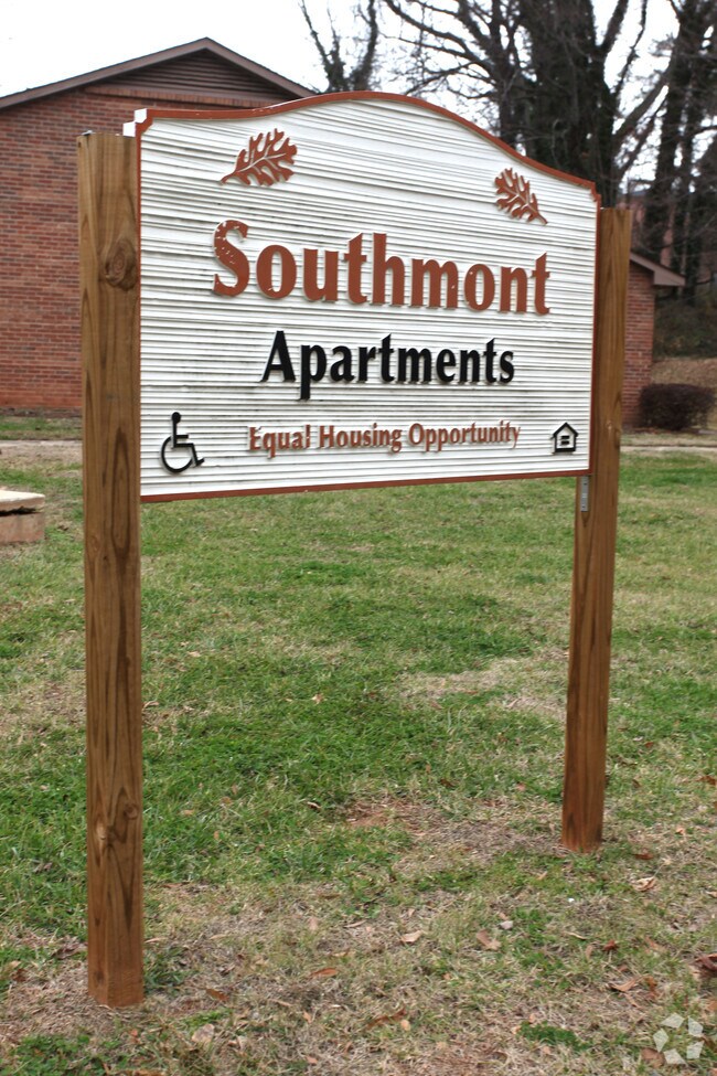 Southmont Apartments 408 W Concord St NC 28655 Apartment Finder