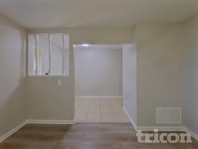 Building Photo - 2209 Constitution Dr