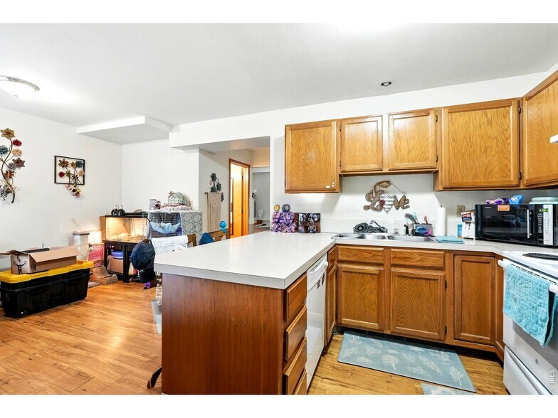 Building Photo - 2124 3rd St SW