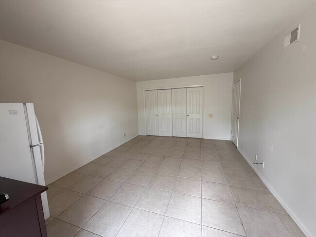 Building Photo - Studio Apartment at Karnes Rd, Orcutt – Pet Friendly & Utilities Included!
