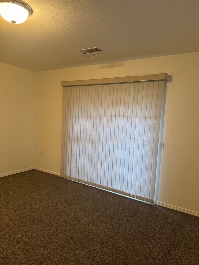 Building Photo - MHDuke2