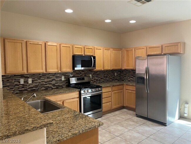 Building Photo - 10922 Moonbeam Glow Ln