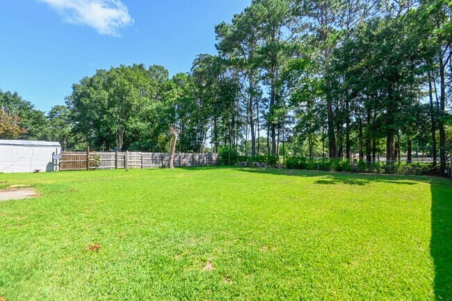 Building Photo - 617 Longleaf Rd