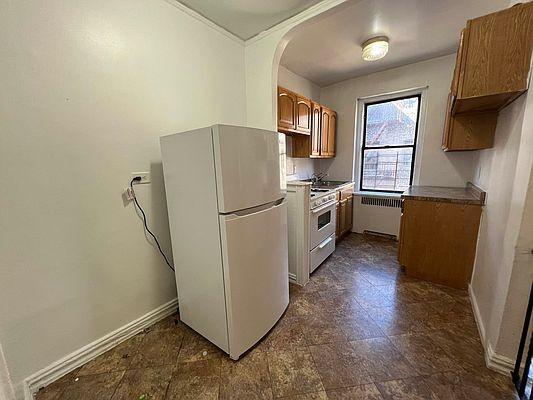 Building Photo - 1 bedroom in BRONX NY 10456