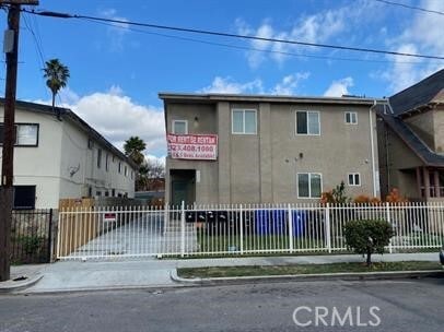 Building Photo - 619 E 21st St