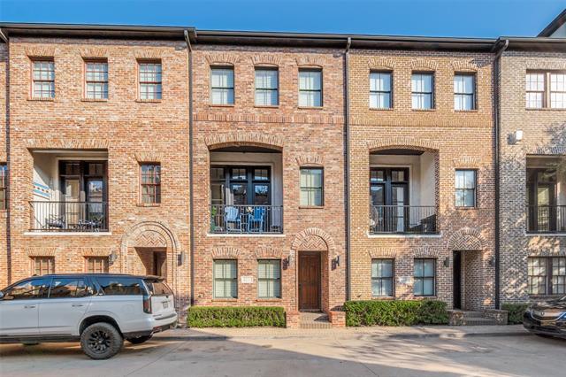 Building Photo - 2171 Helsminster Dr