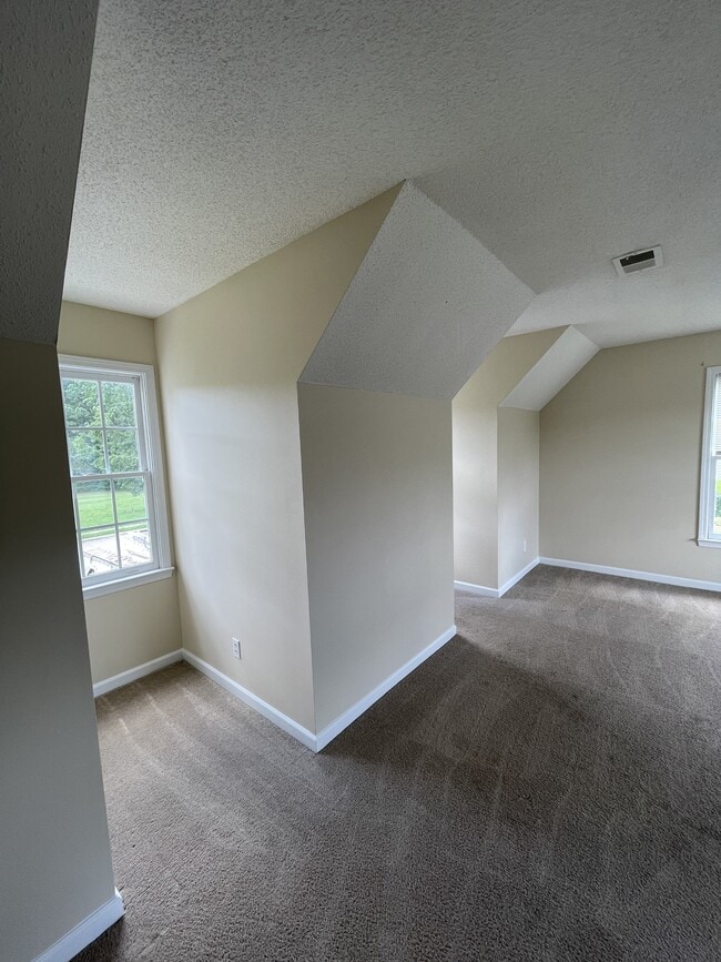 Building Photo - 4921 Martin Farms Rd