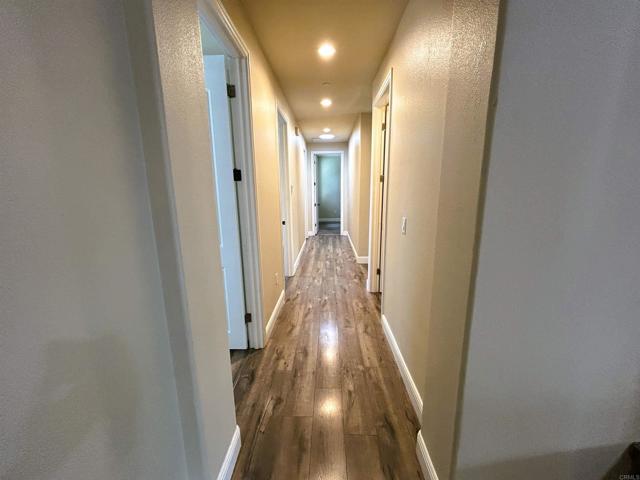 Building Photo - 2400 Kauana Loa Dr