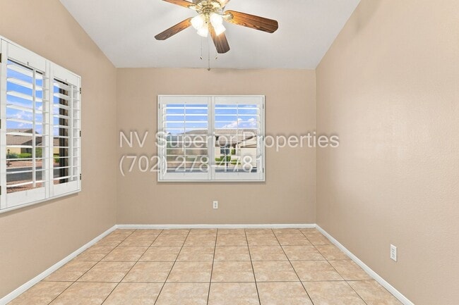 Building Photo - 3876 Waynesvill St