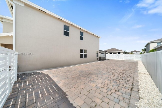 Building Photo - 13229 SW 271st Ter