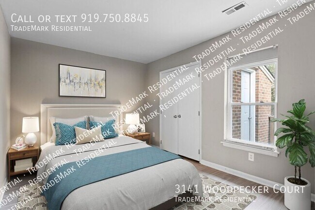 Building Photo - 3141 Woodpecker Ct