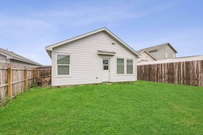 Building Photo - 11838 Flying Aces Rd