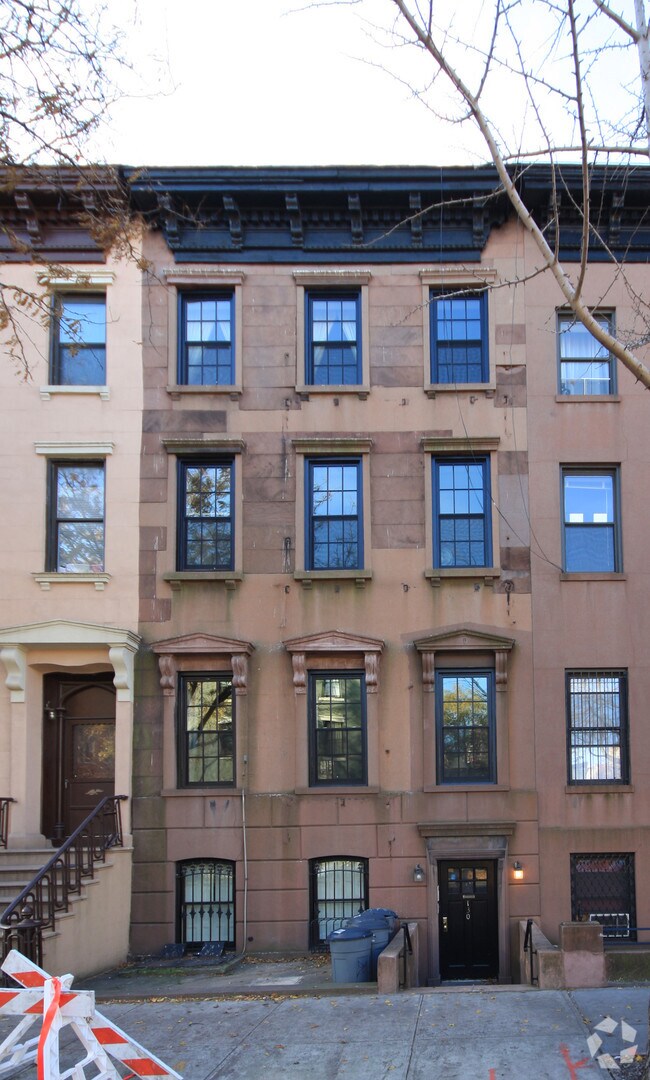 Building Photo - 130 Dean St