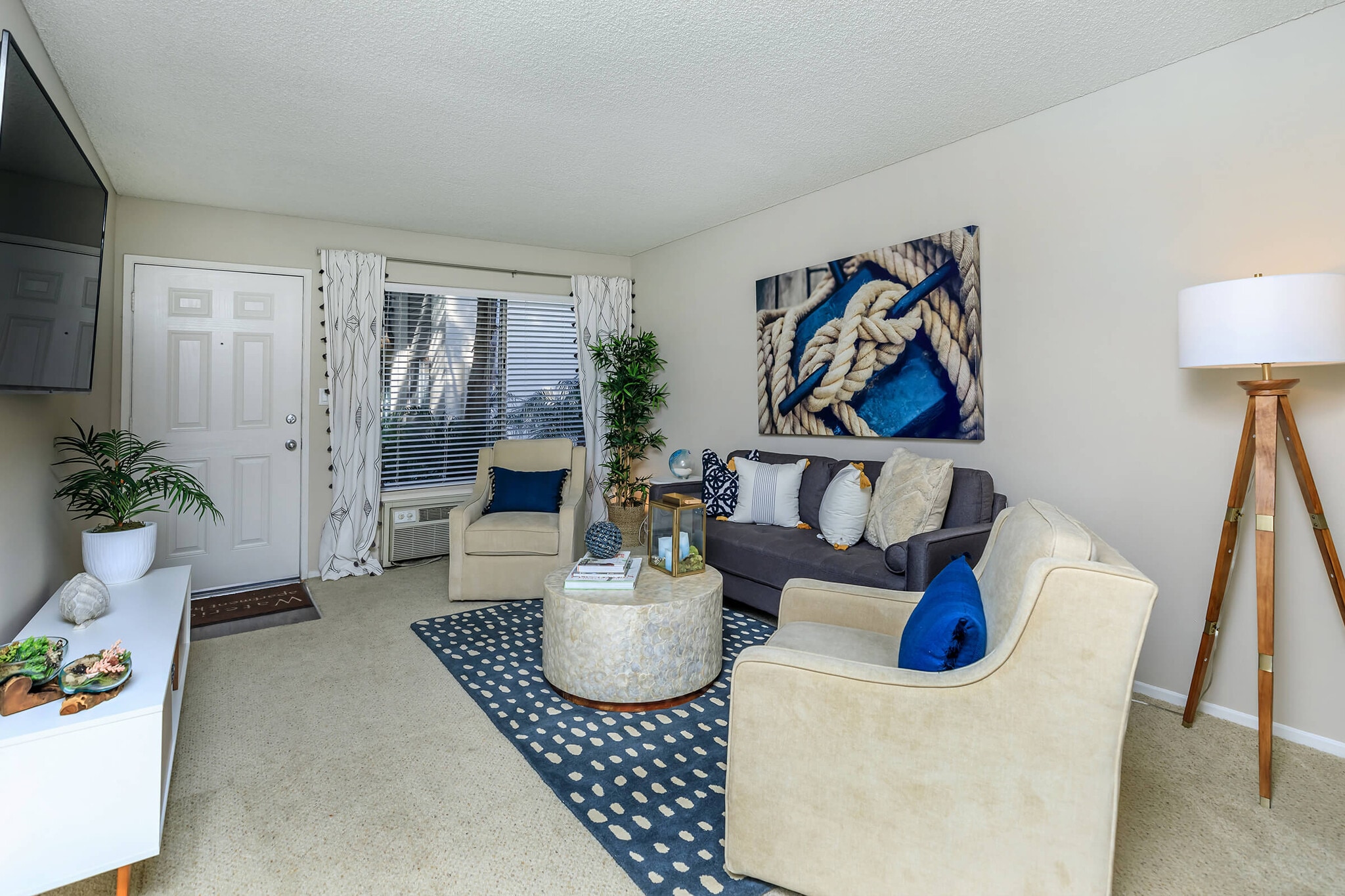 Building Photo - Wateridge Apartment Homes