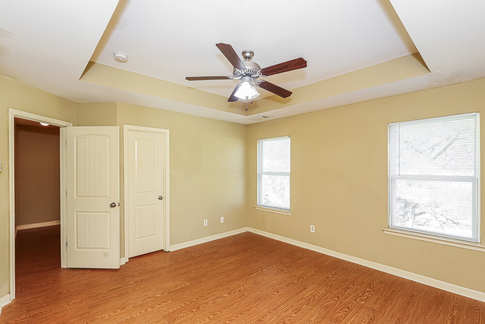 Building Photo - 498 Highland Falls Dr