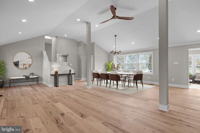 Building Photo - 271 Stoopville Rd