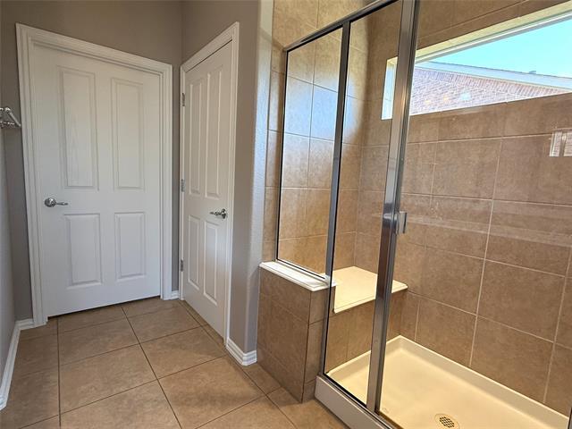 Building Photo - 559 Rockledge Ct