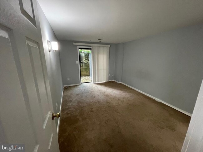 Building Photo - 9815 Hellingly Pl