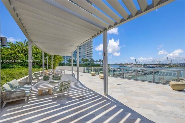 Building Photo - 500 Alton Rd