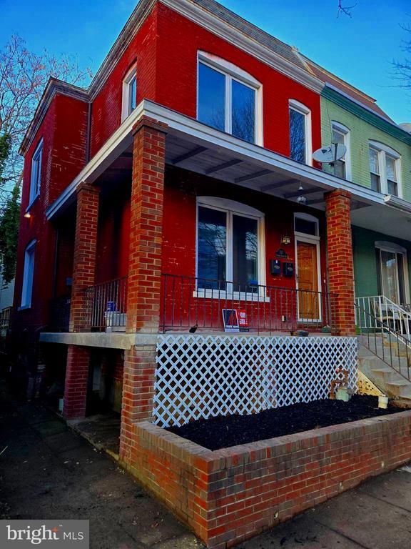 Primary Photo - 757 Girard St NW