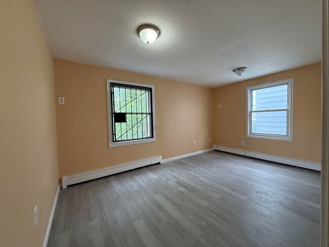 Building Photo - 1810 John F. Kennedy Blvd