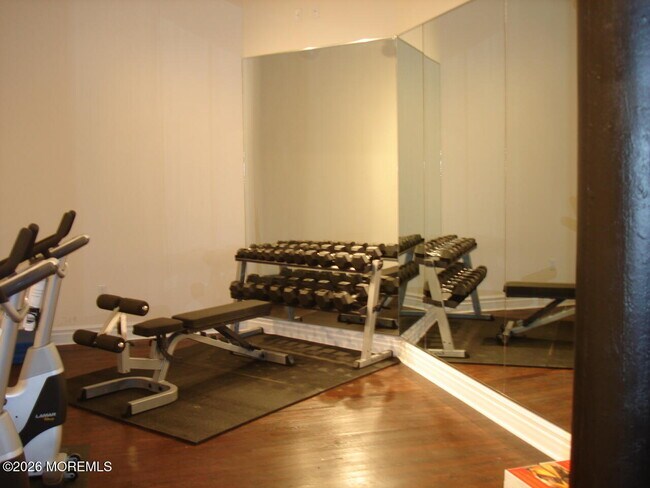 Building Photo - 300 Emory St