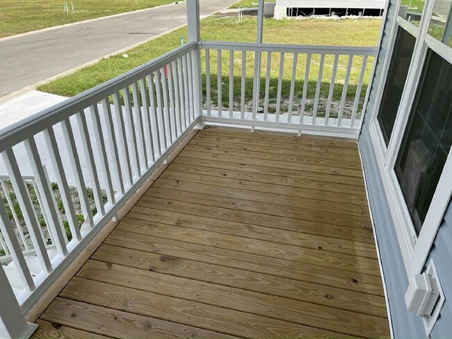 Building Photo - 3547 Vine Trl