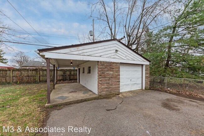 Building Photo - 3 br, 1 bath House - 1272 Zettler Road