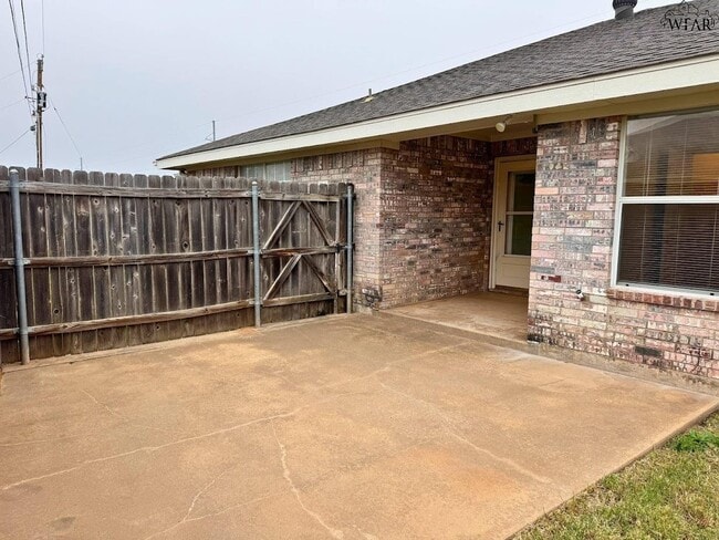 Building Photo - 5426 Ricci St