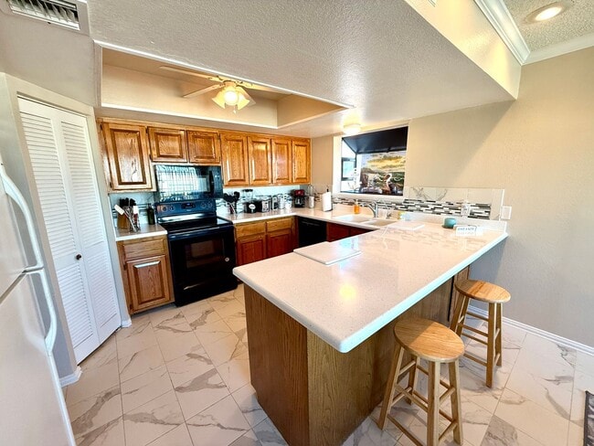 Building Photo - Beautiful Furnished 2 Bed / 2 Bath Condo in Laguna Nueva – Colorado River Living! 1-3 Month Term