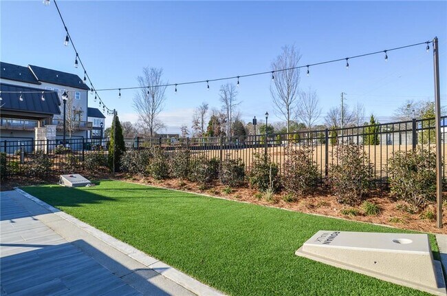 Building Photo - 2316 Mockernut Trl