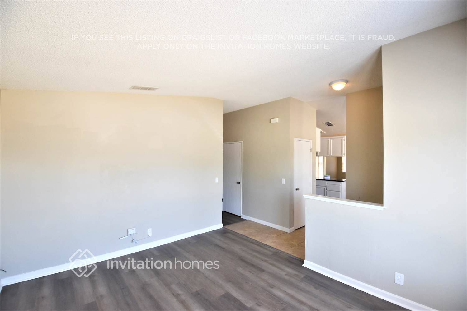 Building Photo - 7632 Harmony Oaks Way