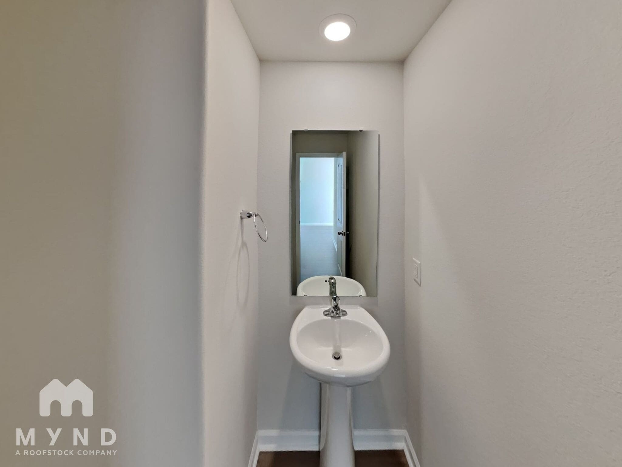 Building Photo - 5012 Golden Flyer Ln