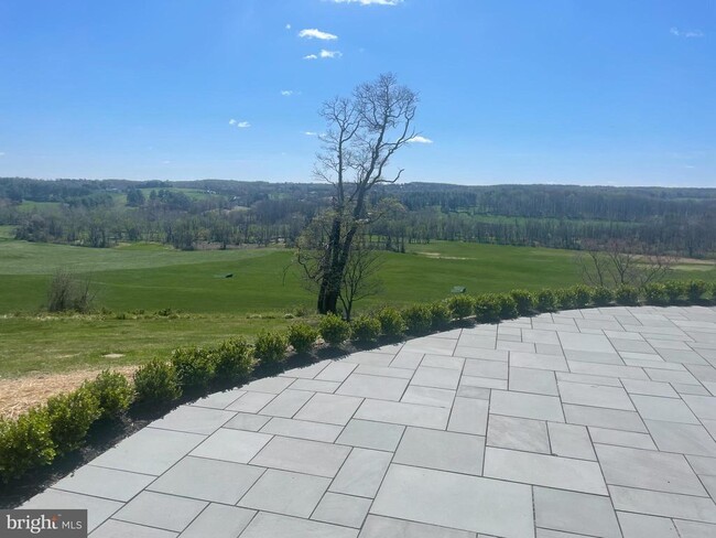 Building Photo - 2601 Butler Rd